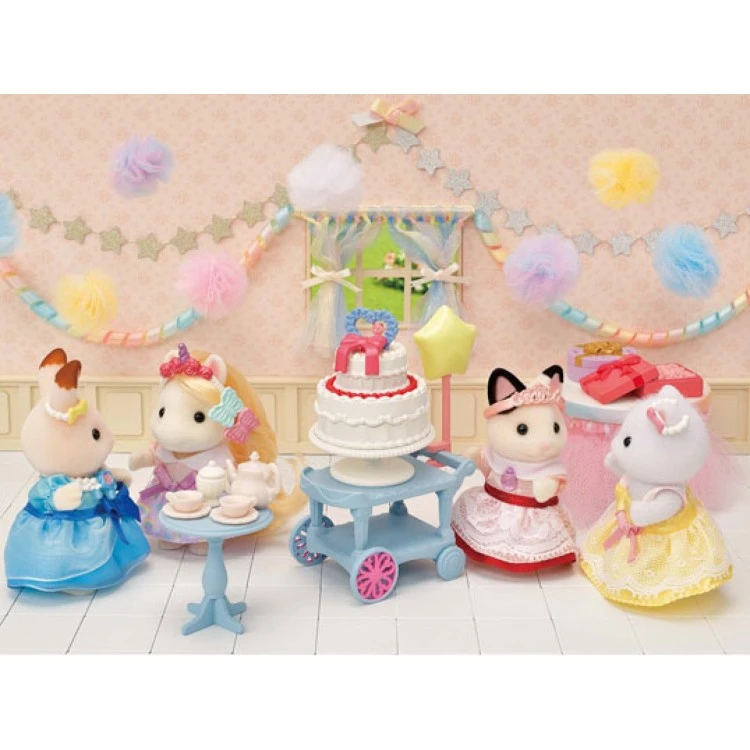 Sylvanian Families Party Time Playset - Tuxedo Cat Girl 5646 5 Sylvanian Families Party Time Playset - Tuxedo Cat Girl 5646 - Image 3